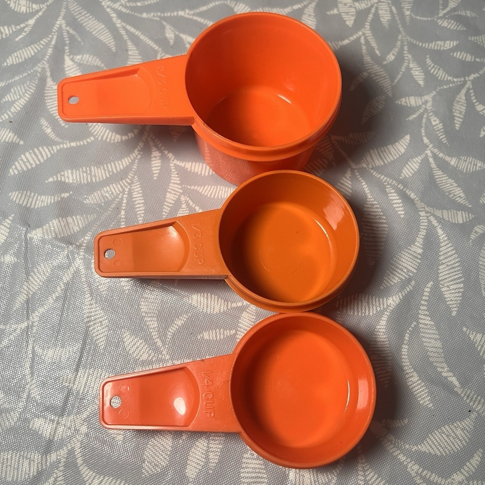 Vintage TUPPERWARE Measuring Cups 2/3 1/3 1/4 Orange retro kitchen decor